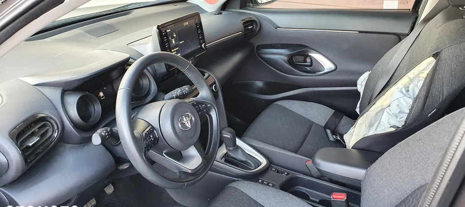 Toyota Yaris Cross cena 62900 przebieg: 26000, rok produkcji 2023 z Ogrodzieniec małe 56